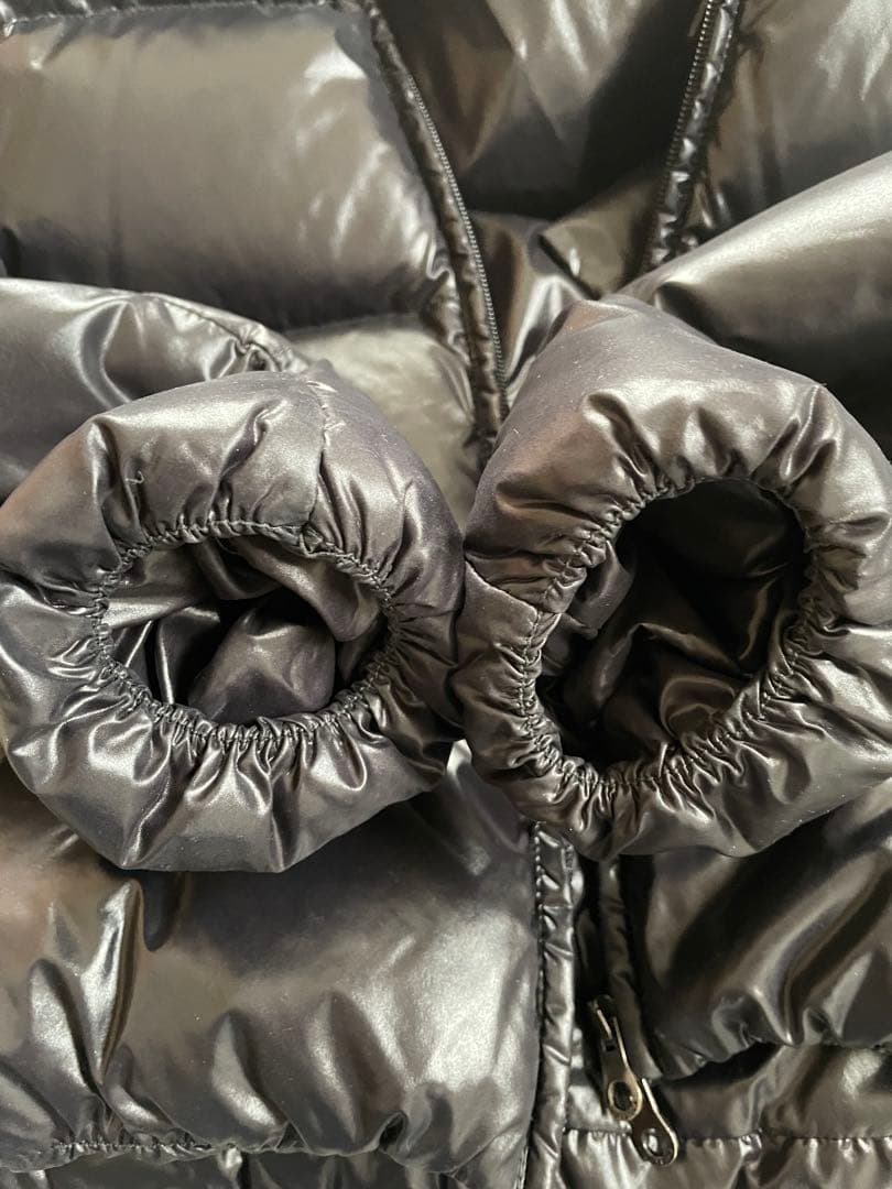 D uvetica デュベティカ　A dhara アダラ　ブラック　38