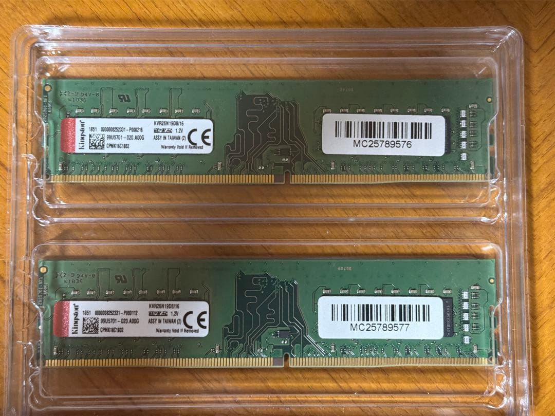DDR4 16GBのメモリ2枚セット