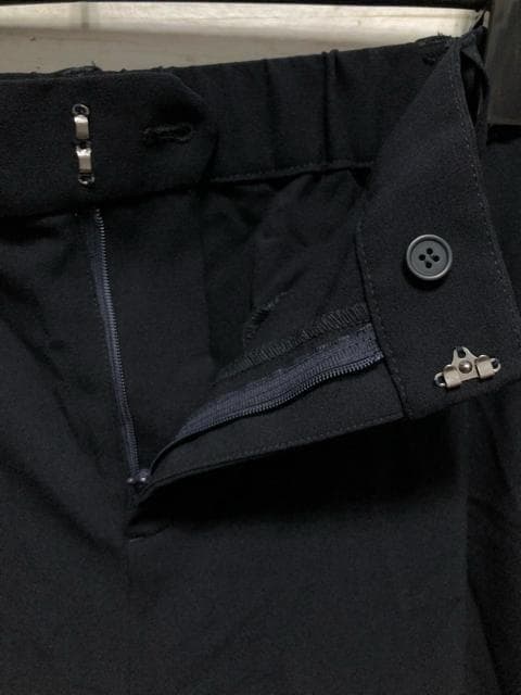 新品☆8L♪紺系無地♪ストレッチ洗えるテーパードパンツスーツ〇G274