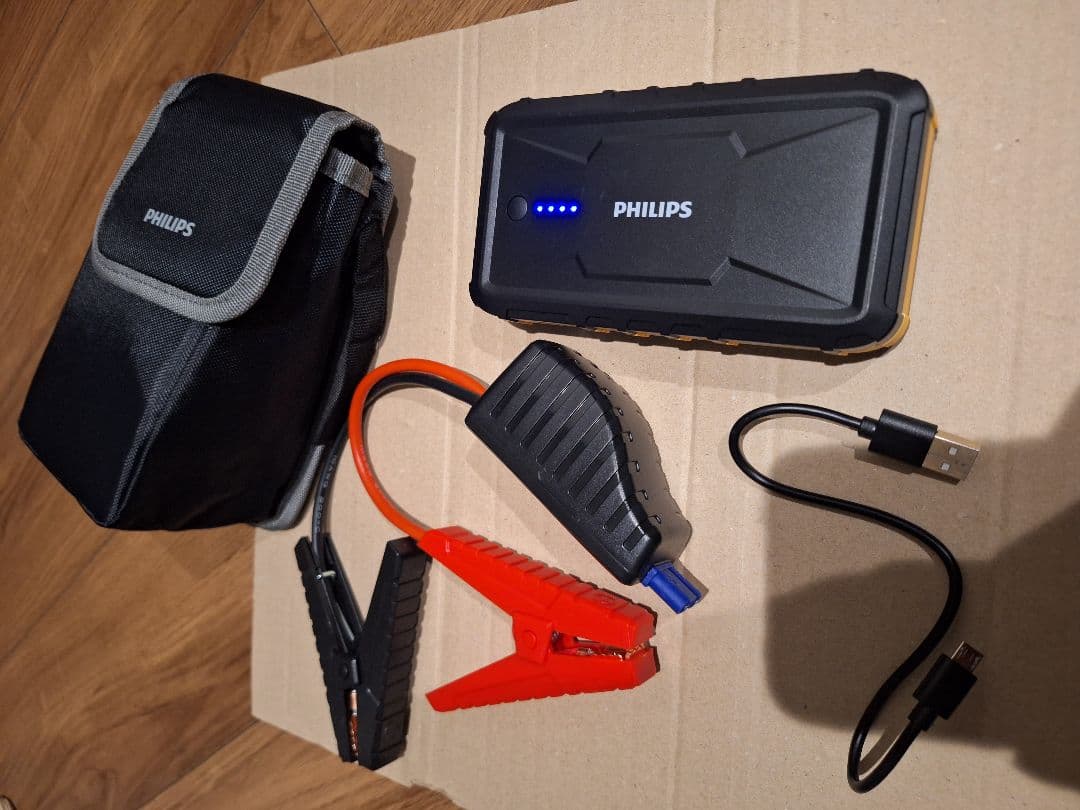 車　ジャンプスターター　PHILIPS　バッテリー上がりツール　箱無　早い者勝ち