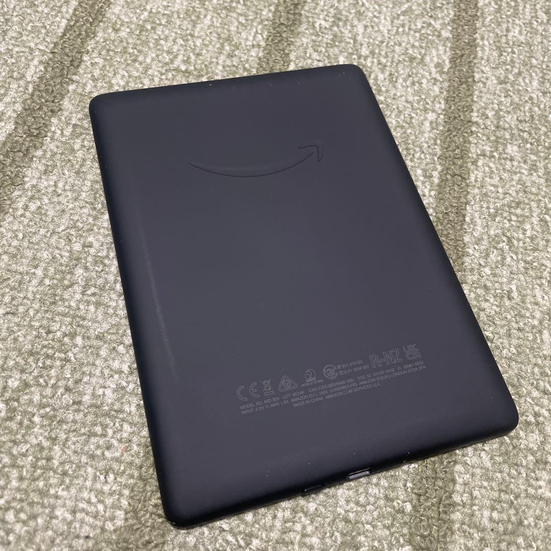 Kindle Paperwhite (16GB) 6.8インチ 第11世代