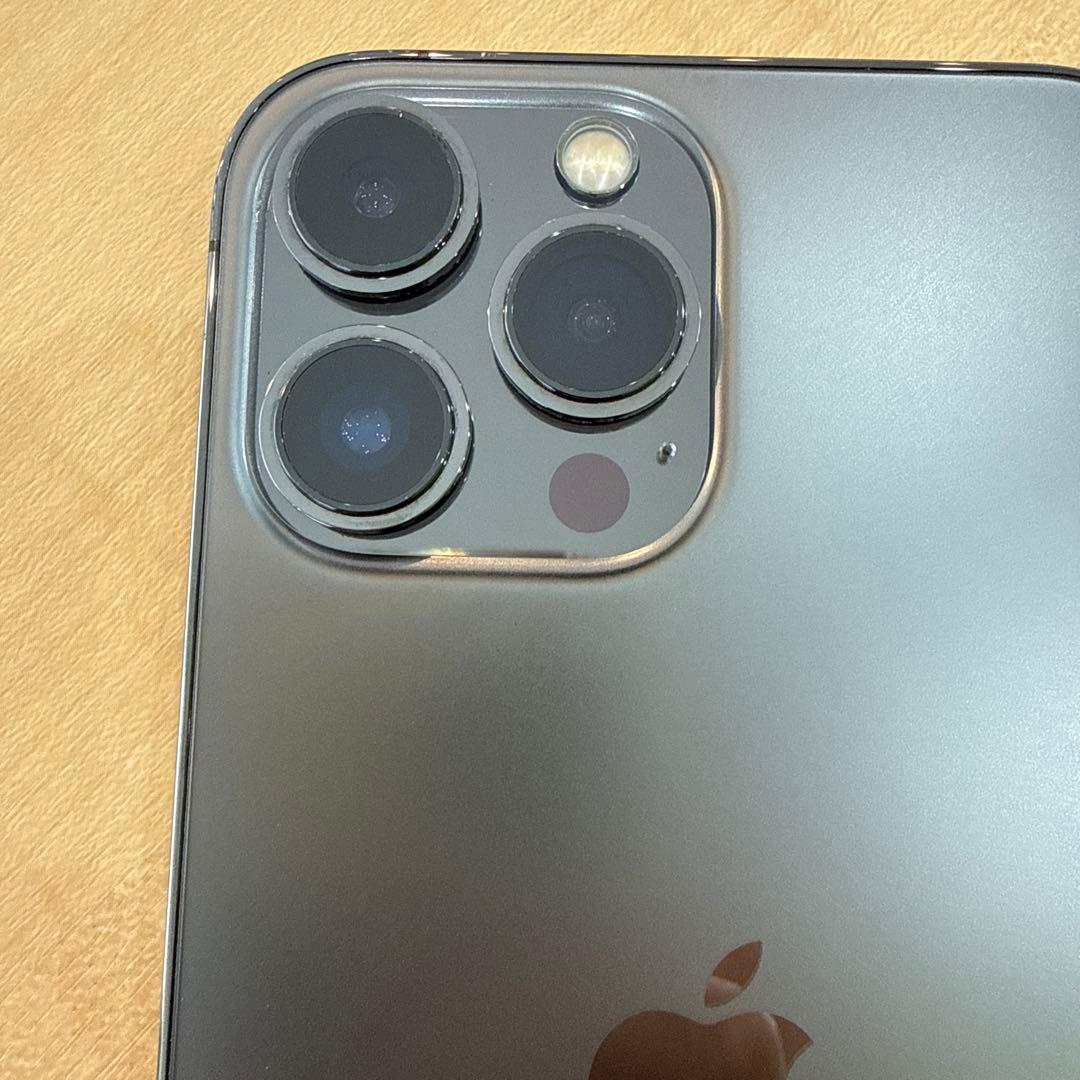 美品 iPhone 13 Pro Max 256GB グラファイト SIMフリー