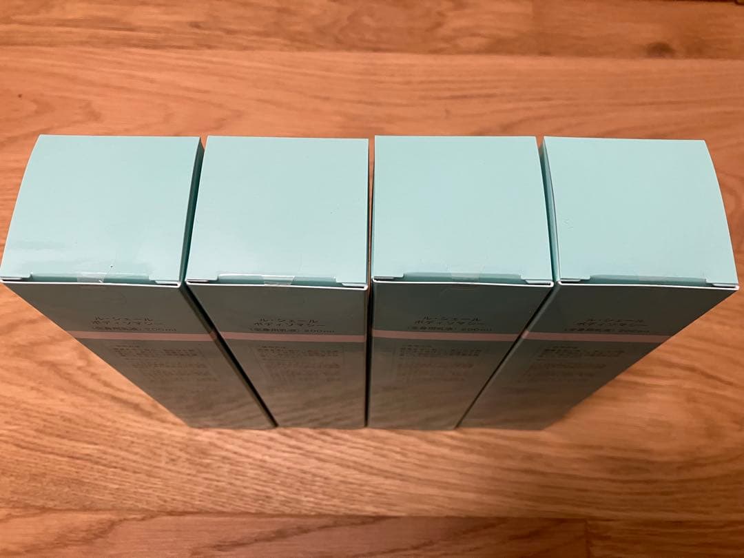 Body Somacy ル・シェール ボディソマシー200ml 【4本セット】