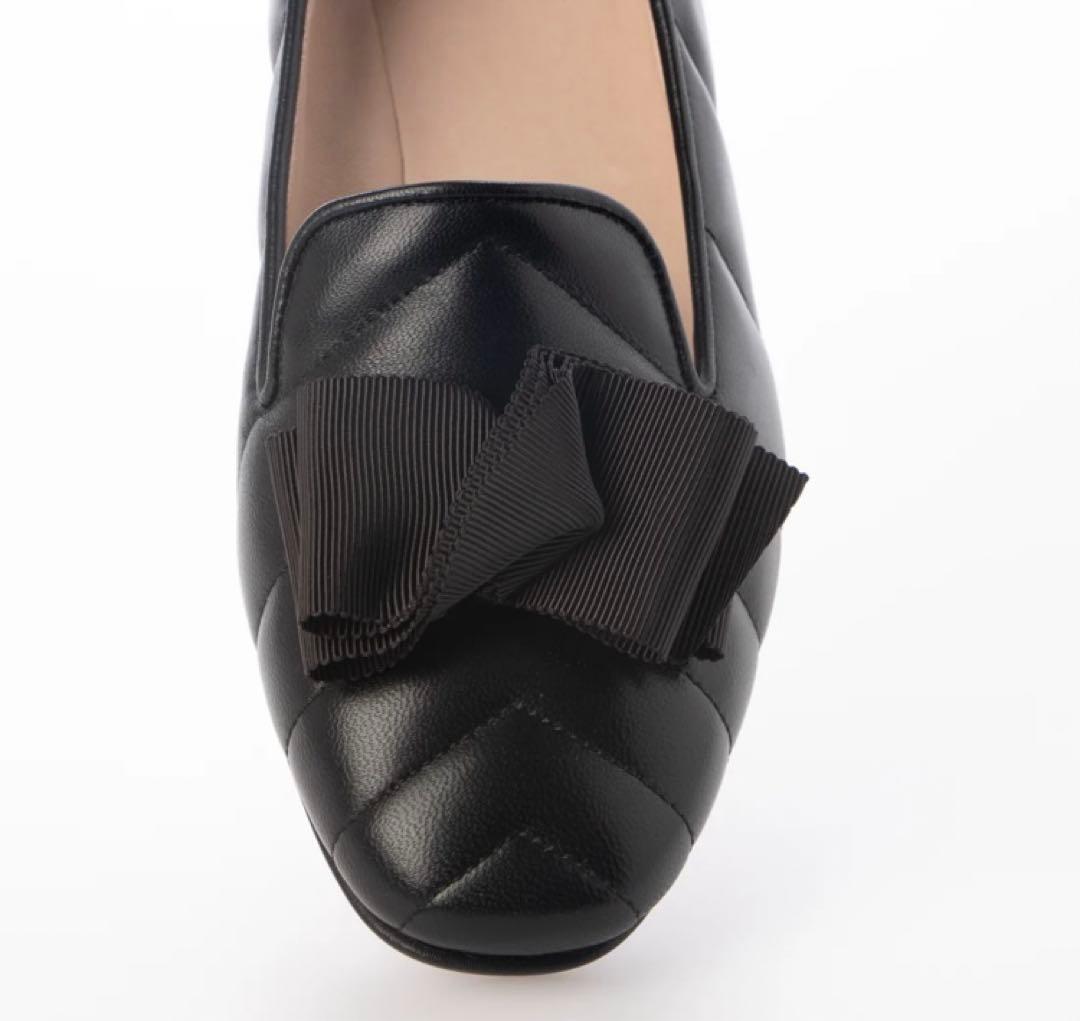 ランバン オン ブルー リボンモチーフキルティングカッターパンプス 黒　22.5