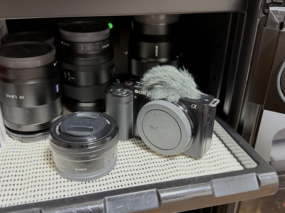 SONY ZV-E10 純正バッテリー3個ズームレンズキット