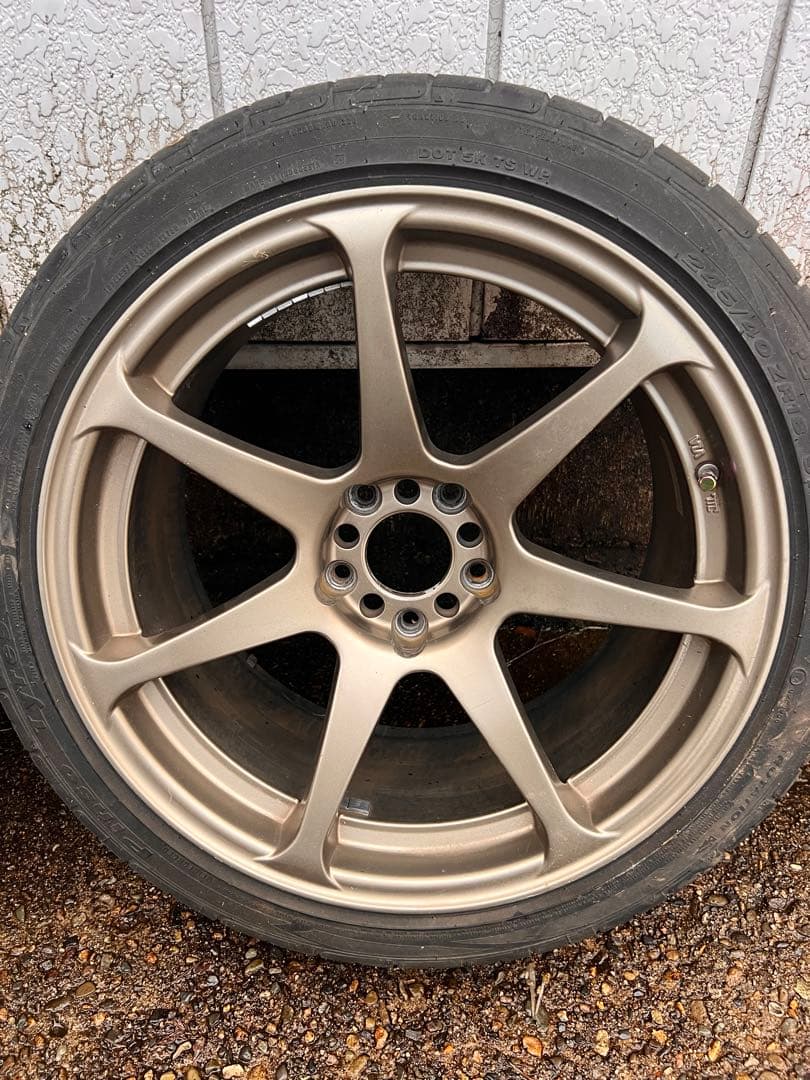 CST ゼロワンハイパー 9.5J+23 18インチ 2本 美品