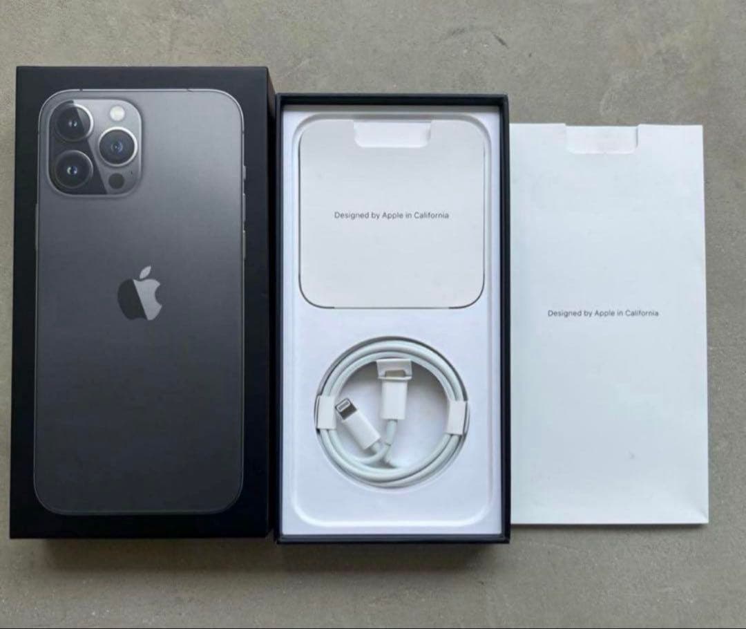 Apple iPhone 13 Pro Max グラファイト本体