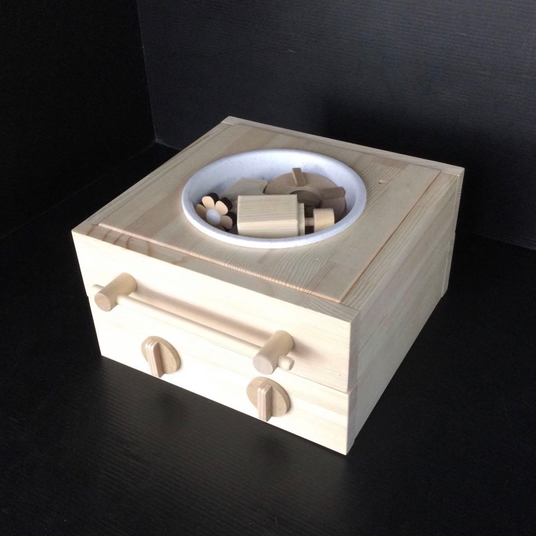 蛇口が選べる　ままごと キッチン 木製 セット (新品）