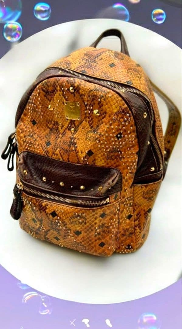 yoshiyoshi【MCM】 パイソン柄スタッズ＊バッグ ✳️特別価格