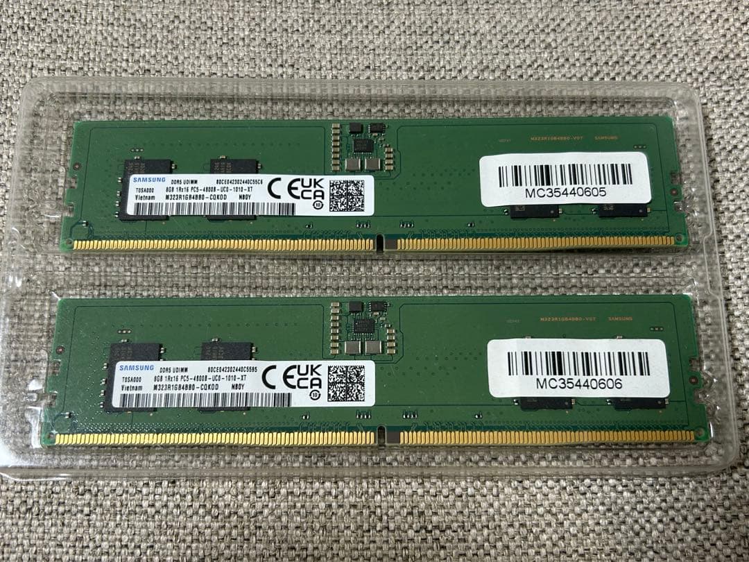 SAMSUNG DDR5-4800 16GB(8GB 2枚) メモリ ほぼ未使用