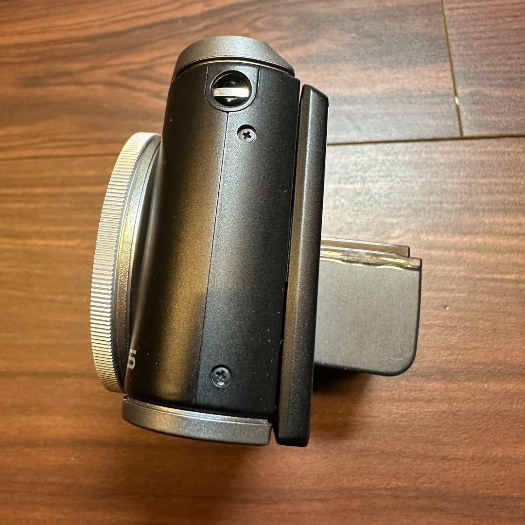 CASIO EXILIM EX-ZR3100 デジカメ 2766