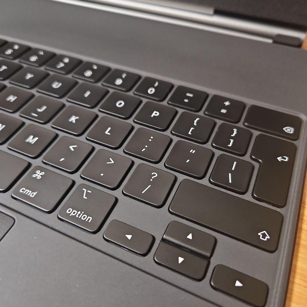 13インチiPad Air（M2）用Magic Keyboard 英語（UK）