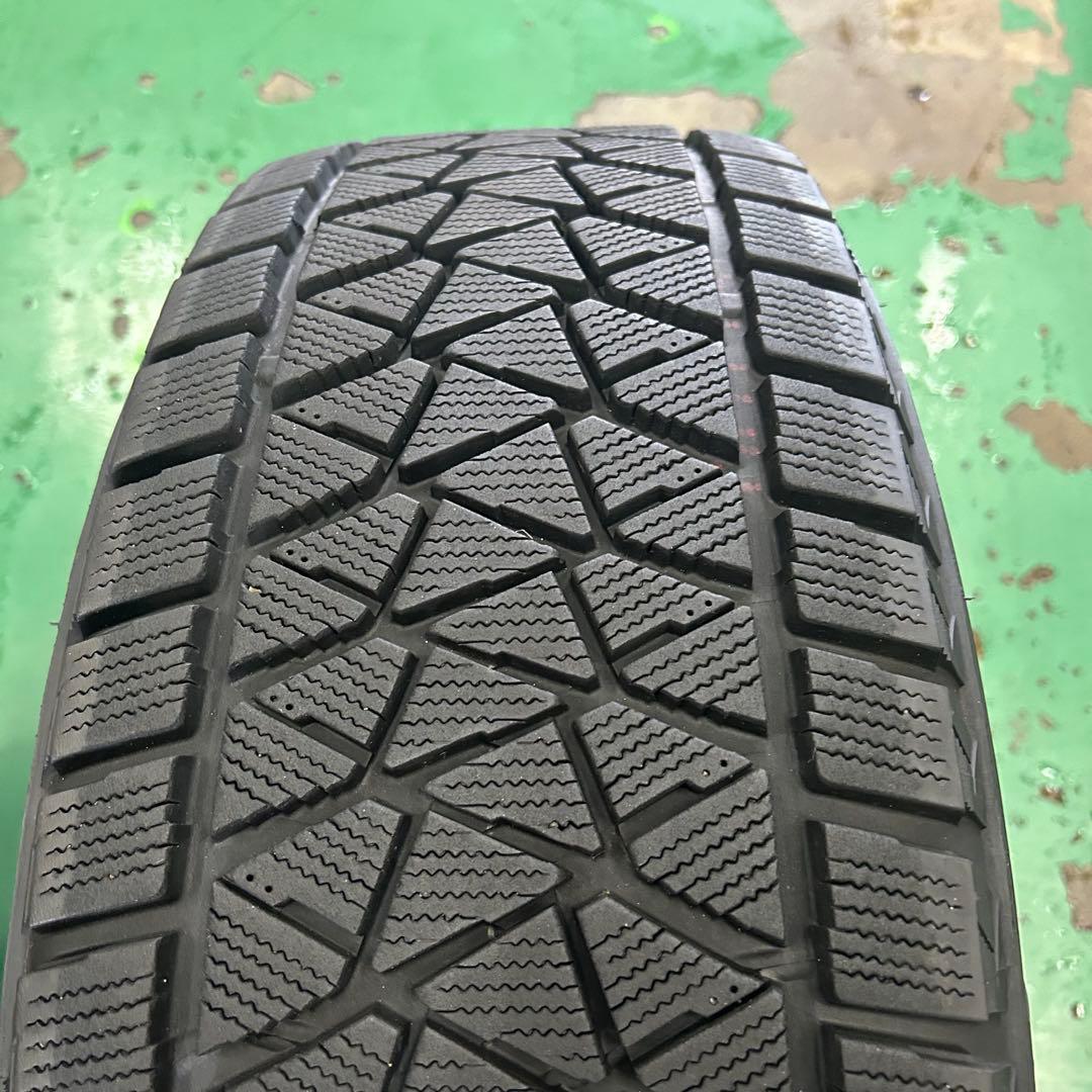 中古スタッドレス265/65R17ブリザック　ランクルプラド、ハイラックスなどに