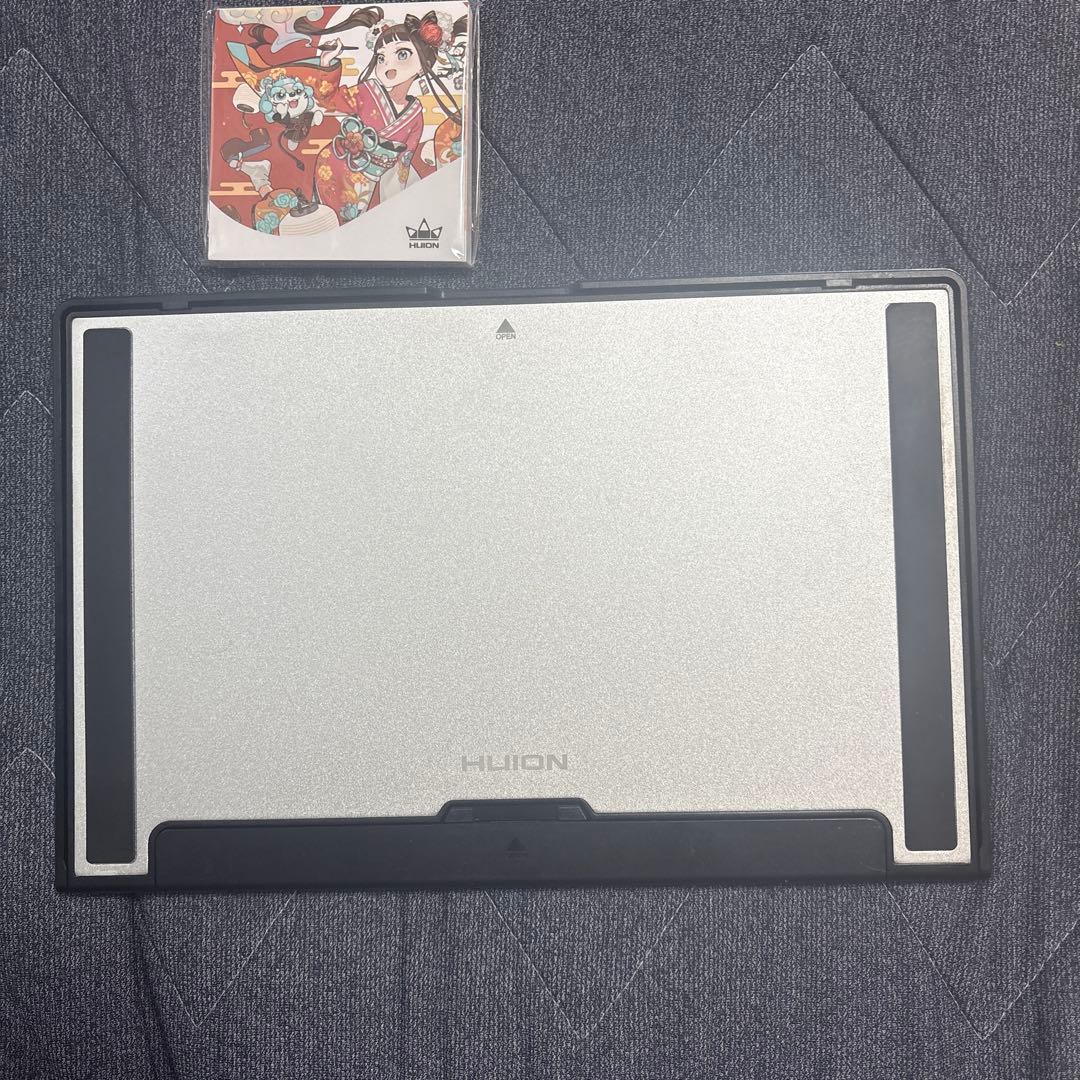 HUION 液タブ 液晶ペンタブレットKamvas 12 豪華版 11.6インチ