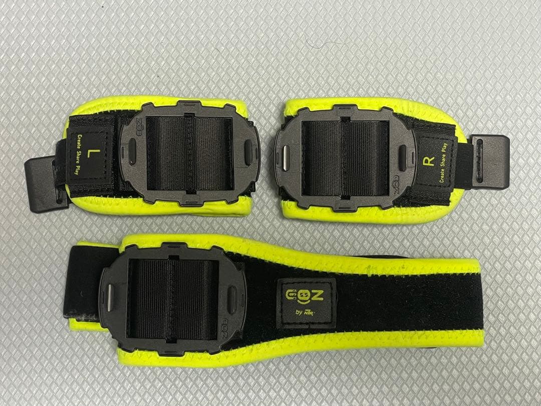 a*8様 VIVE Ultimate Tracker 3+1 キット トラッカー