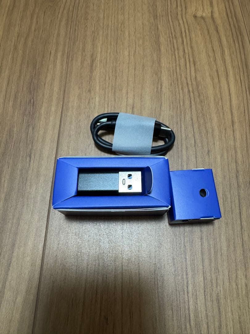 イヤホン SteelSeries Arctis GameBuds