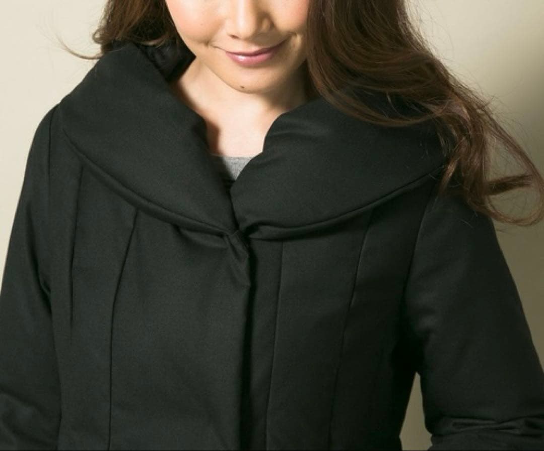 美品 自由区 女優襟 ミドルストレッチ ダウンコート 黒 40 オンワード樫山