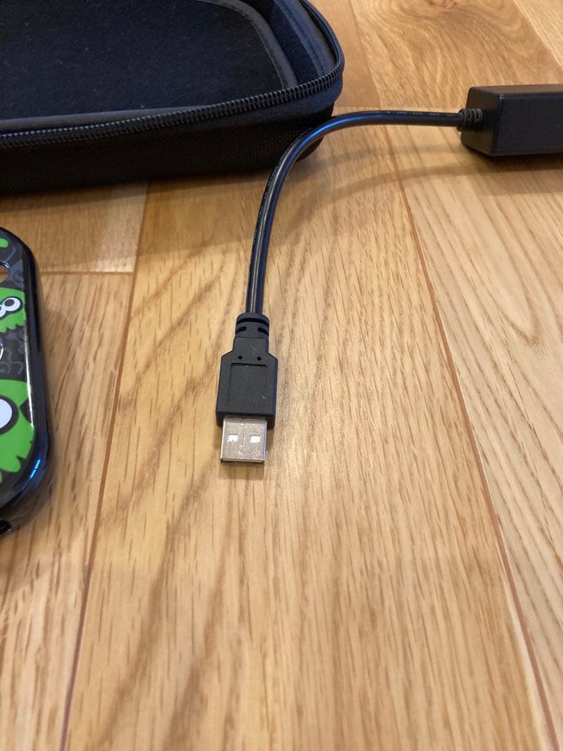 ニンテンドースイッチ　本体　中古　おまけ付き