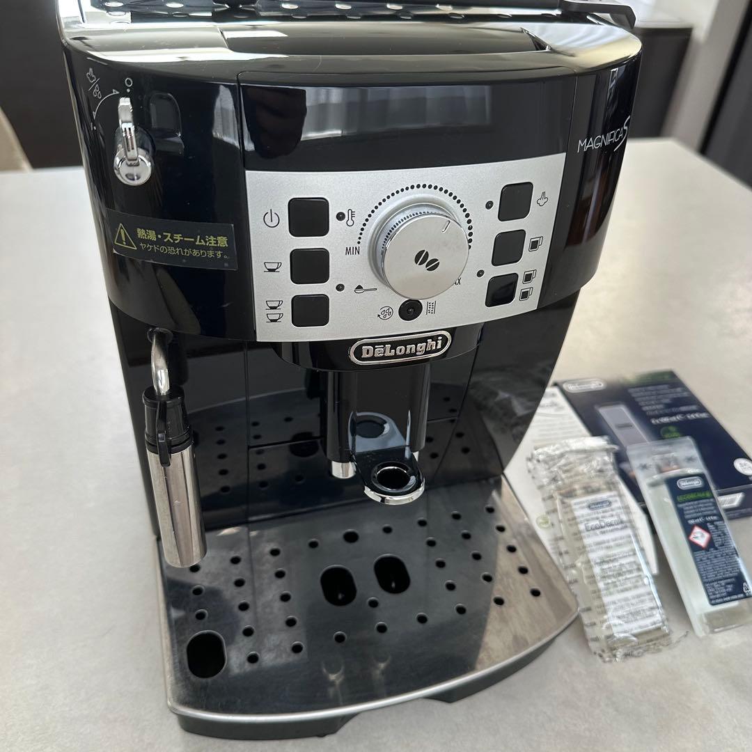 デロンギ全自動コーヒーマシン マグニフィカS ブラック 除石灰剤付き