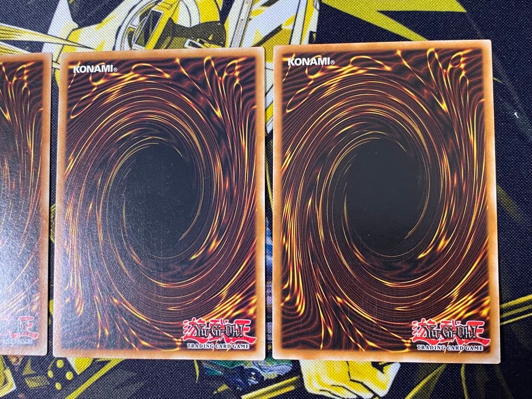 遊戯王 閃刀姫 カガリ シズク ハヤテ カイナ 英語版 レリーフ セット OTS