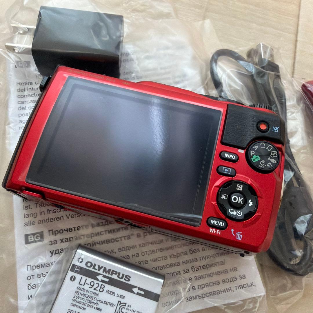 OLYMPUS TG-5 レッド 防水デジタルカメラ