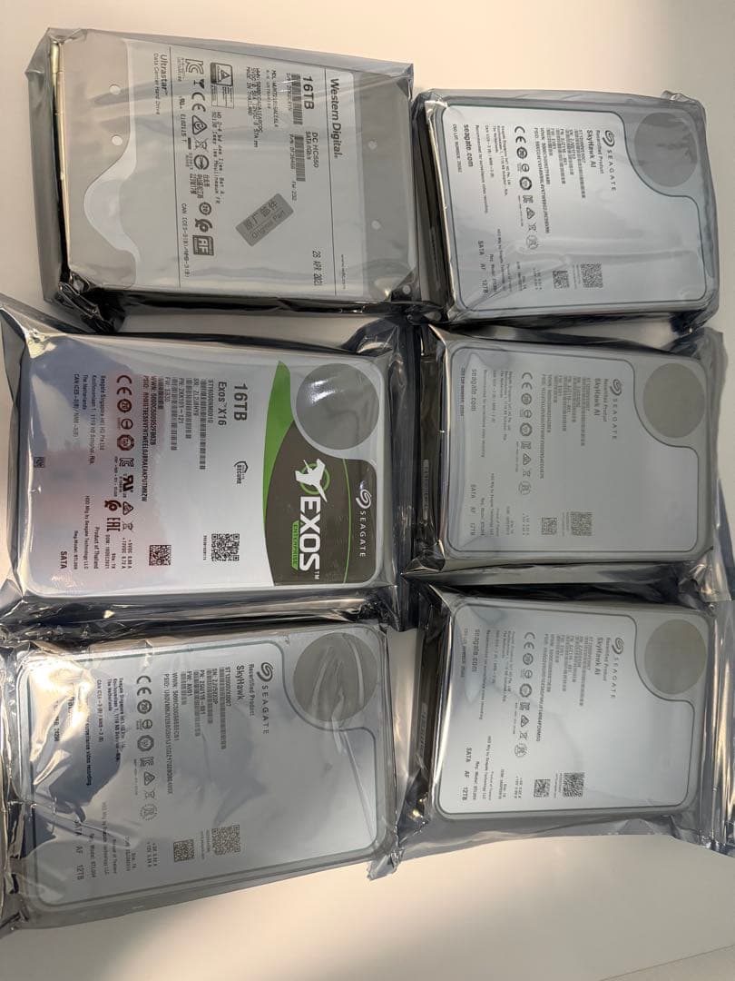 6台 内蔵型ハードディスクドライブ