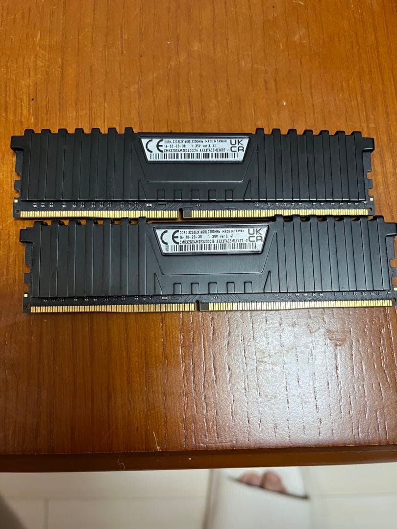 メモリー Vengeance LPX DDR4 32GB(2X16GB)3200MHz