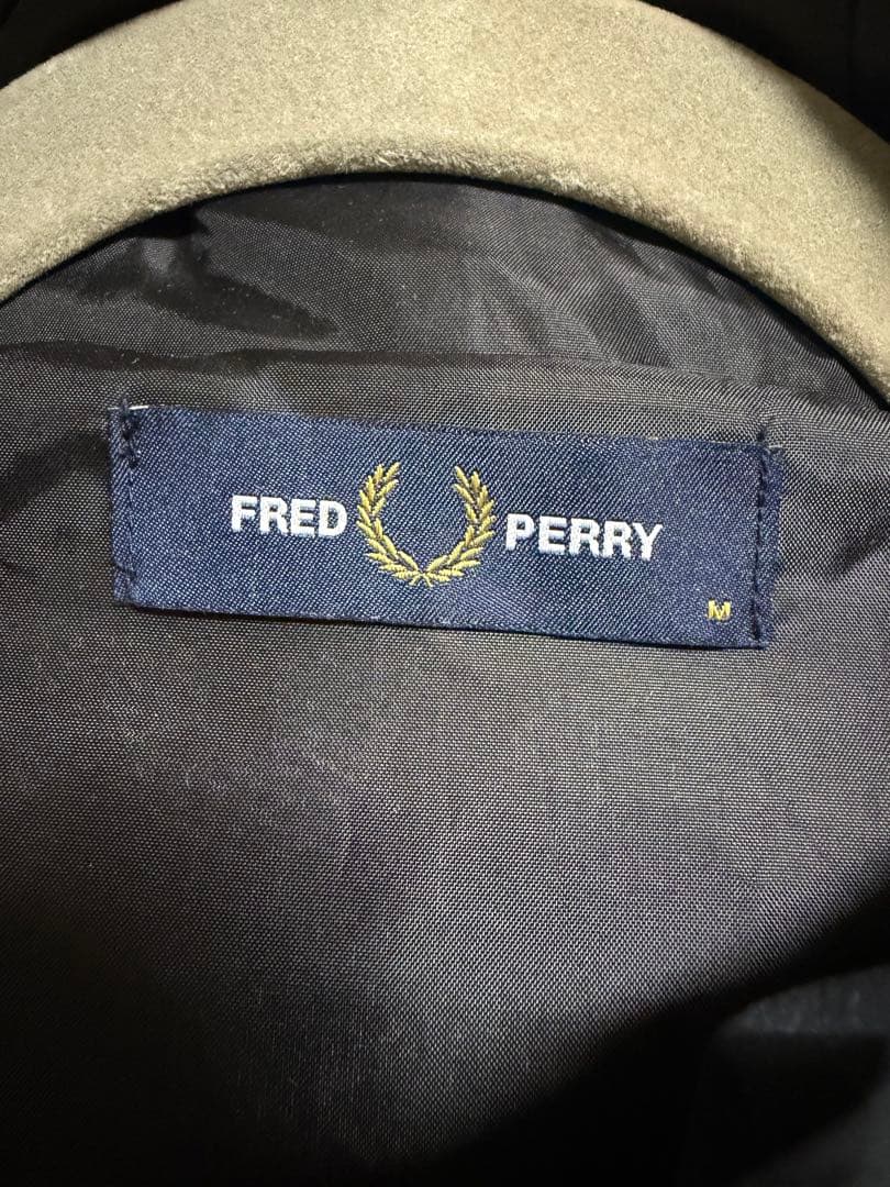 三連休限定値下げ　FRED PERRY モッズコート ダウン
