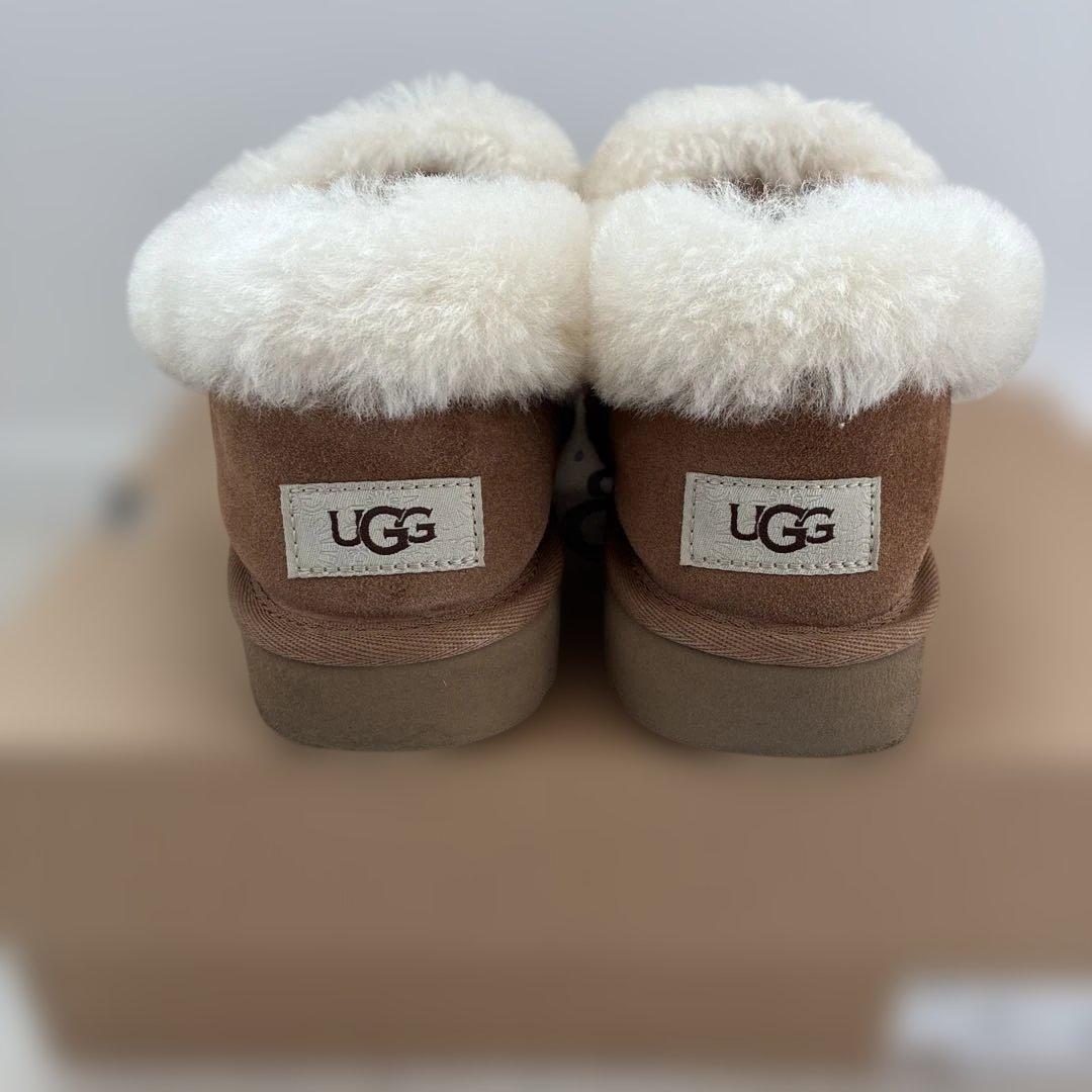 【正規品】美品　ugg アグ　W NITA 24cm ムートン　ブーツ　ショート