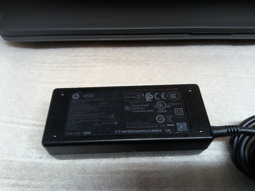 HP 250G7 CoreI5-8265U Win11　SSD Office