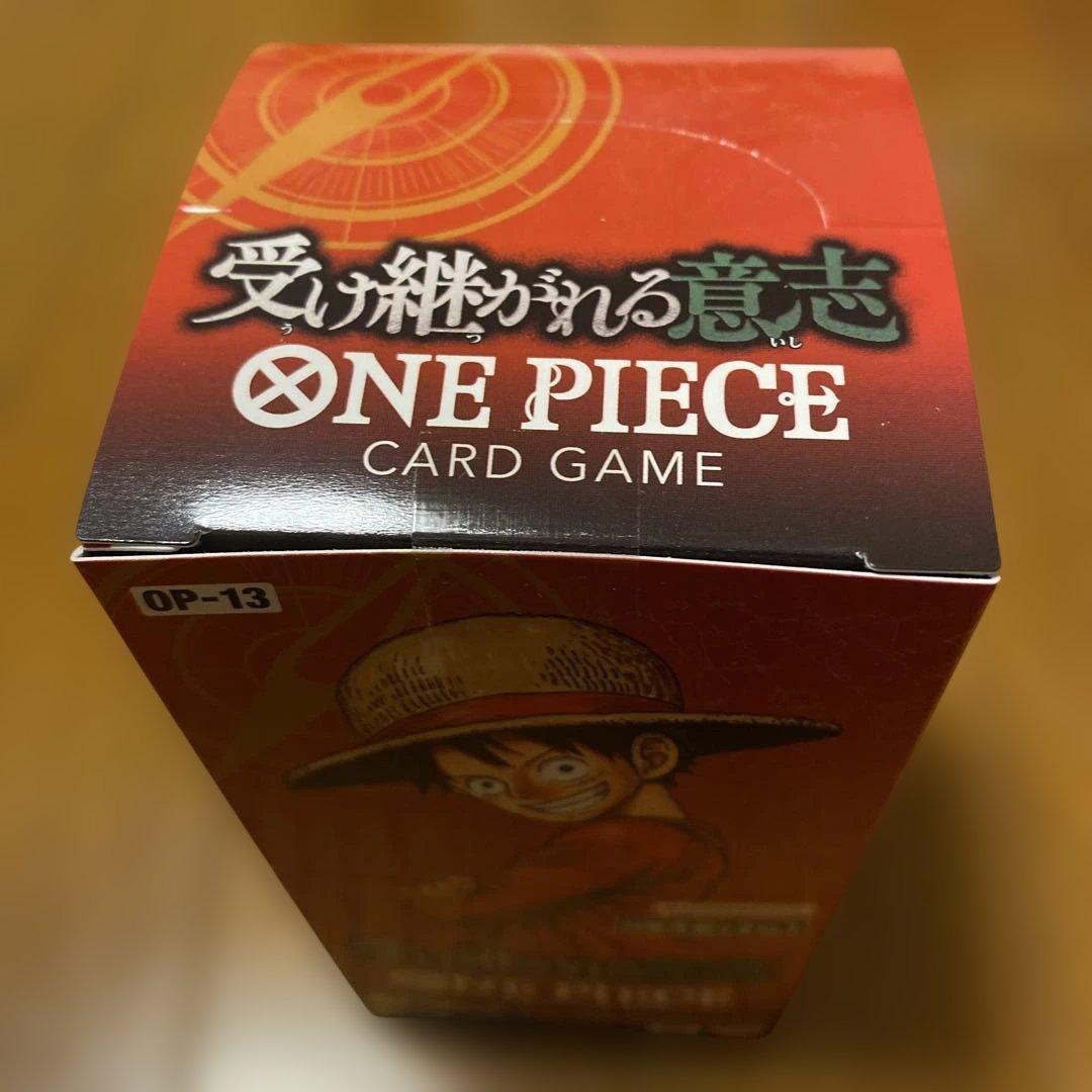 ワンピースカード　受け継がれる意志 1boxテープ付き 3周年プロモ2パック付