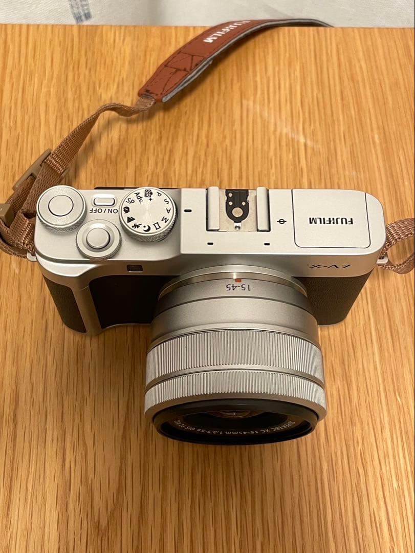 富士フイルムX-A7と単焦点レンズ7artisans 25mmセット
