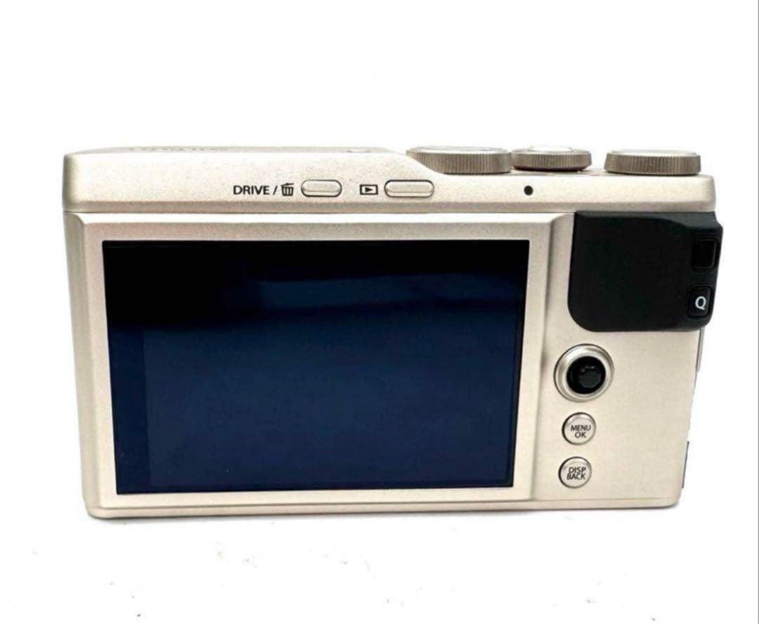 FUJIFILMフジフィルムXF 10 コンパクトデジタルカメラ ゴールド