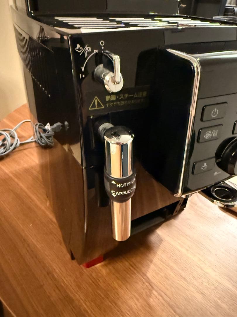 デロンギ マグニフィカS 動作確認済 ミルクジャグ付 ECAM23120BN