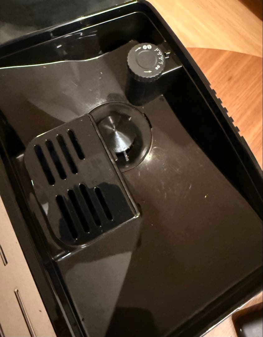 デロンギ マグニフィカS 動作確認済 ミルクジャグ付 ECAM23120BN