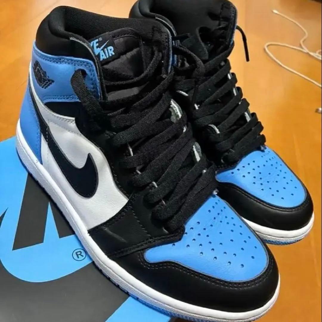 Air Jordan 1 ハイカット ブラック/ホワイト