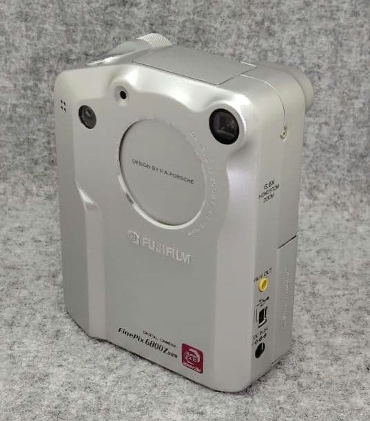 富士フイルム FinePix 6800Z 　希少モデル