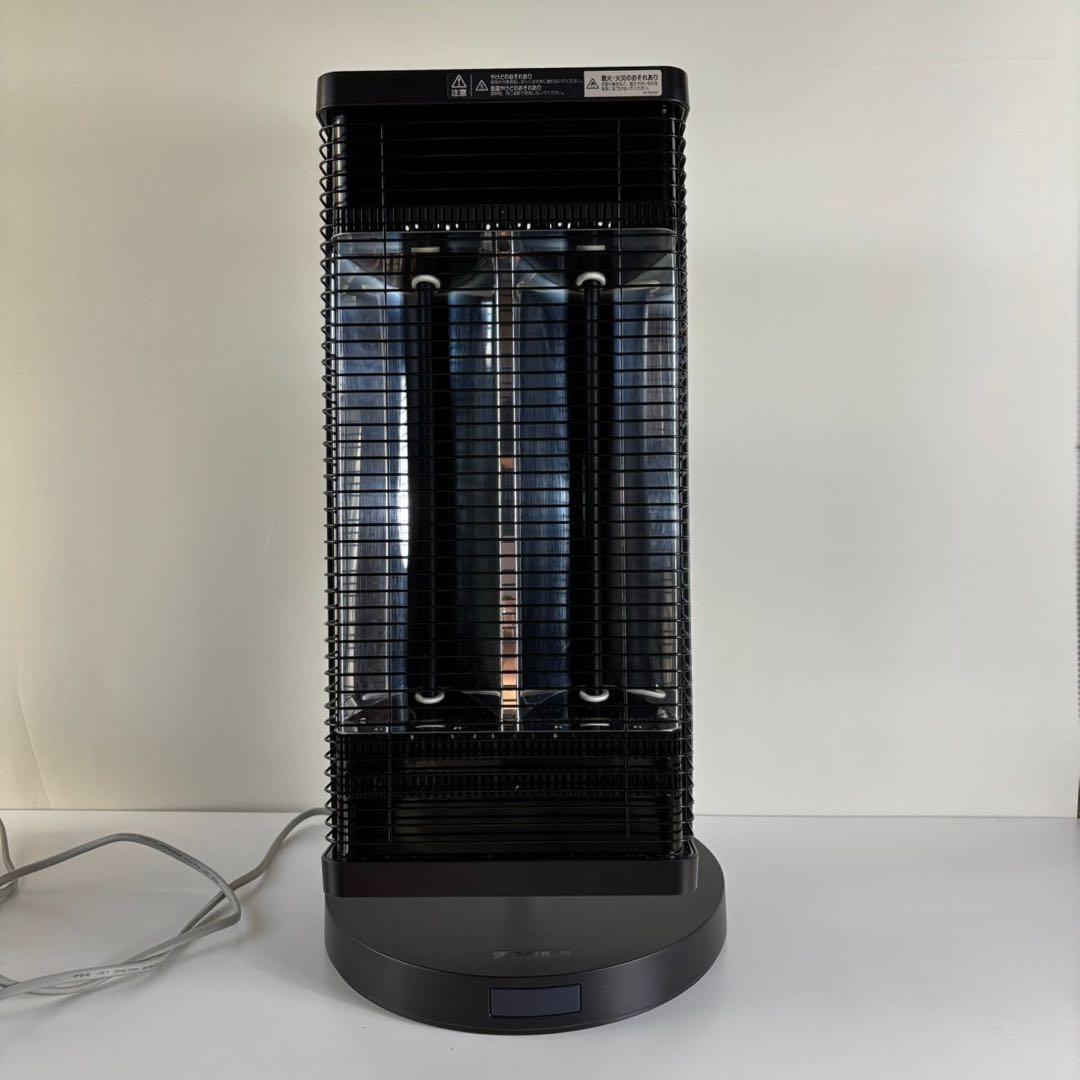 ERFT11ZS-T 電気ヒーター　黒　ダイキン