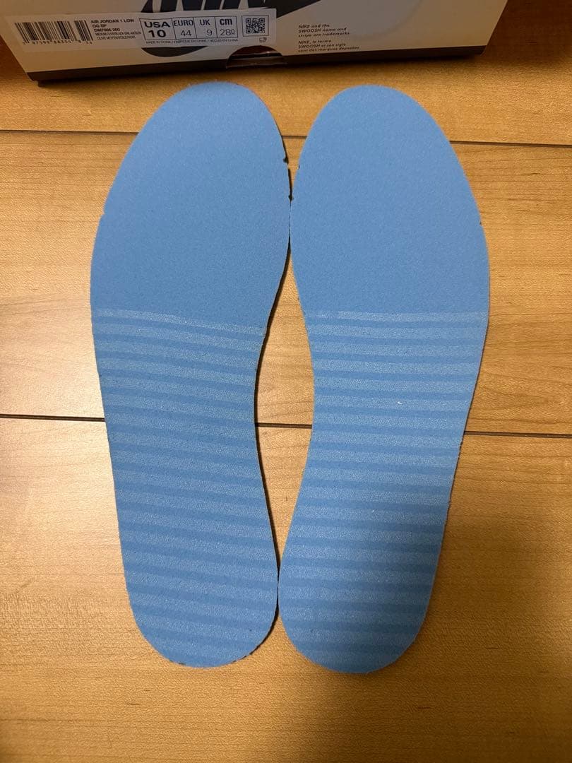 靴 Travis Scott Nike Air Jordan 1 Low OG SP