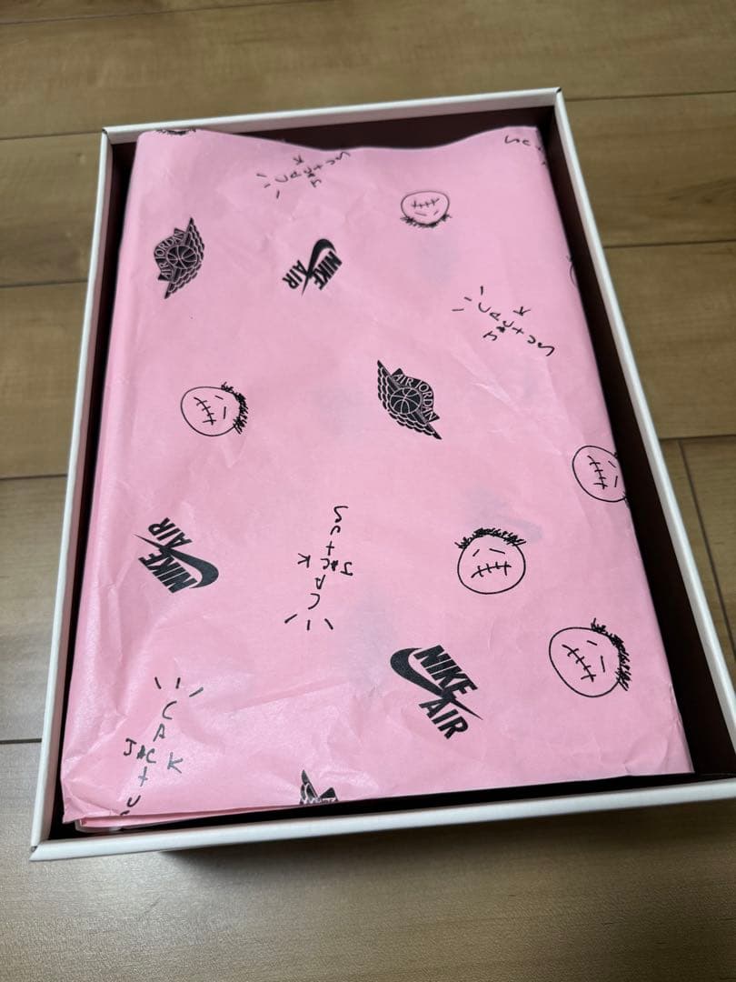 靴 Travis Scott Nike Air Jordan 1 Low OG SP