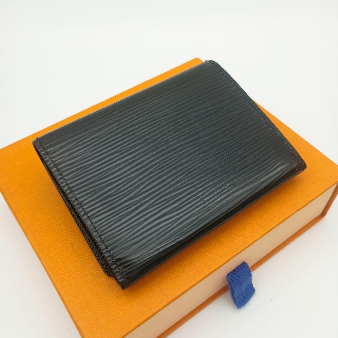 【美品SS】ルイヴィトン　カルトドゥヴィジット　エピ　ノワール　黒　名刺入れ