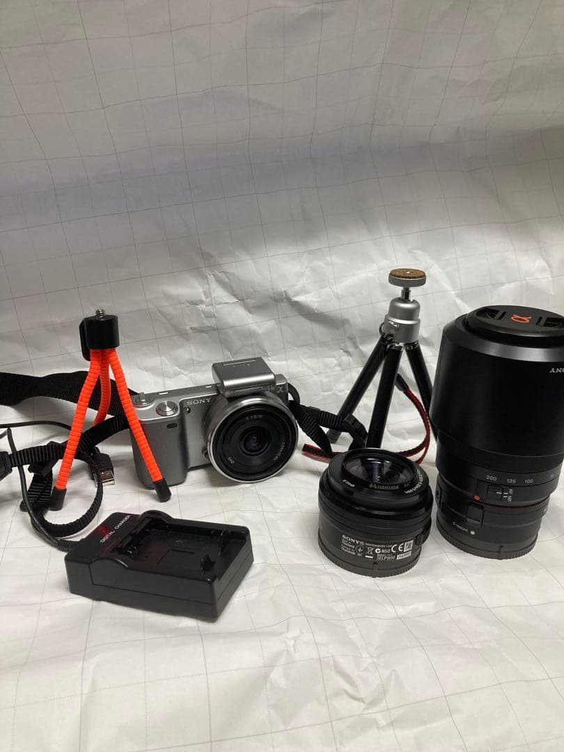 SONY NEX-5ミラーレス一E 16-50mm&16mmレンズ