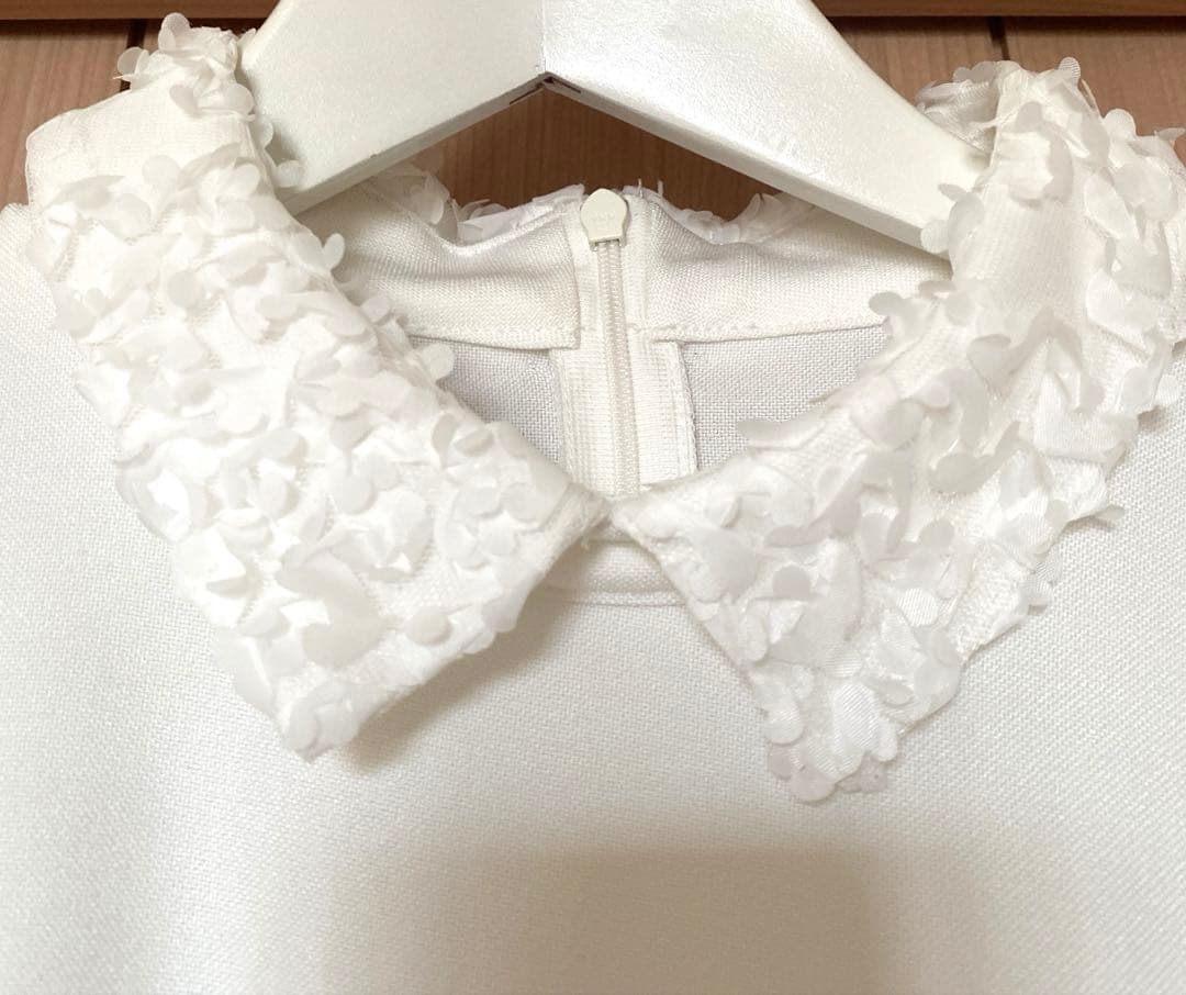 大人気完売！タグ付き！F by ROSSO　レースカラーペプラムブラウス