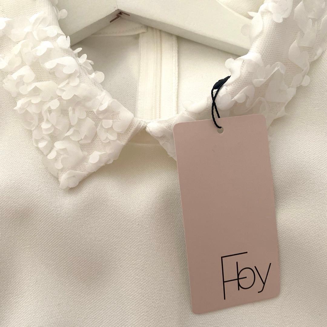 大人気完売！タグ付き！F by ROSSO　レースカラーペプラムブラウス