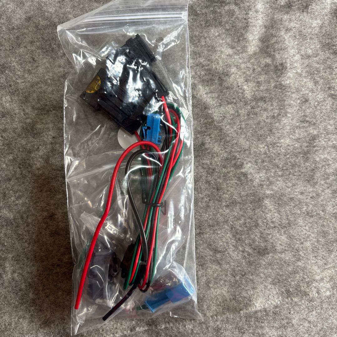 Zeusメルセデスベンツ　純正ドライブレコーダー　360度　フロント