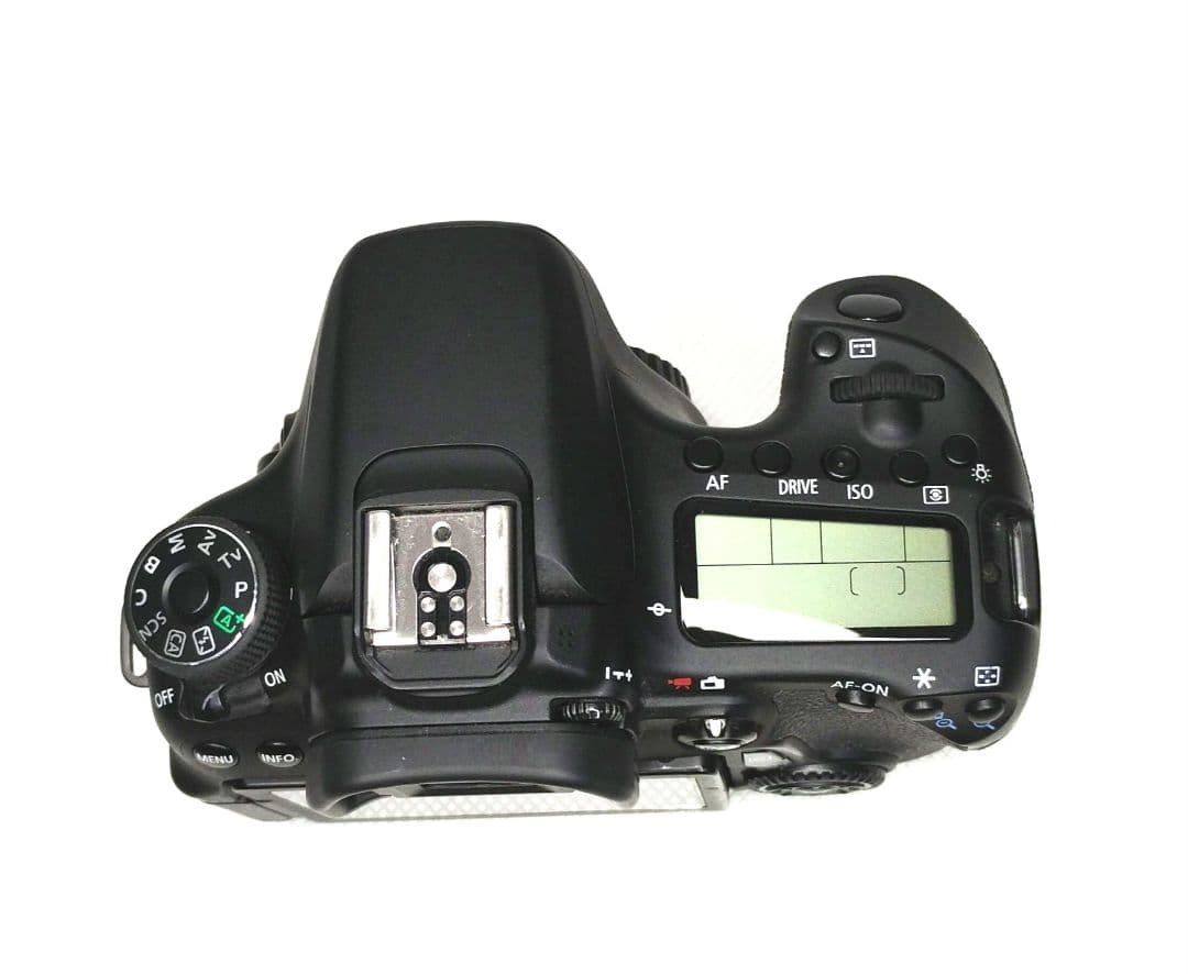 【匿名配送】キヤノン デジタル一眼レフ カメラ EOS70D ボディ