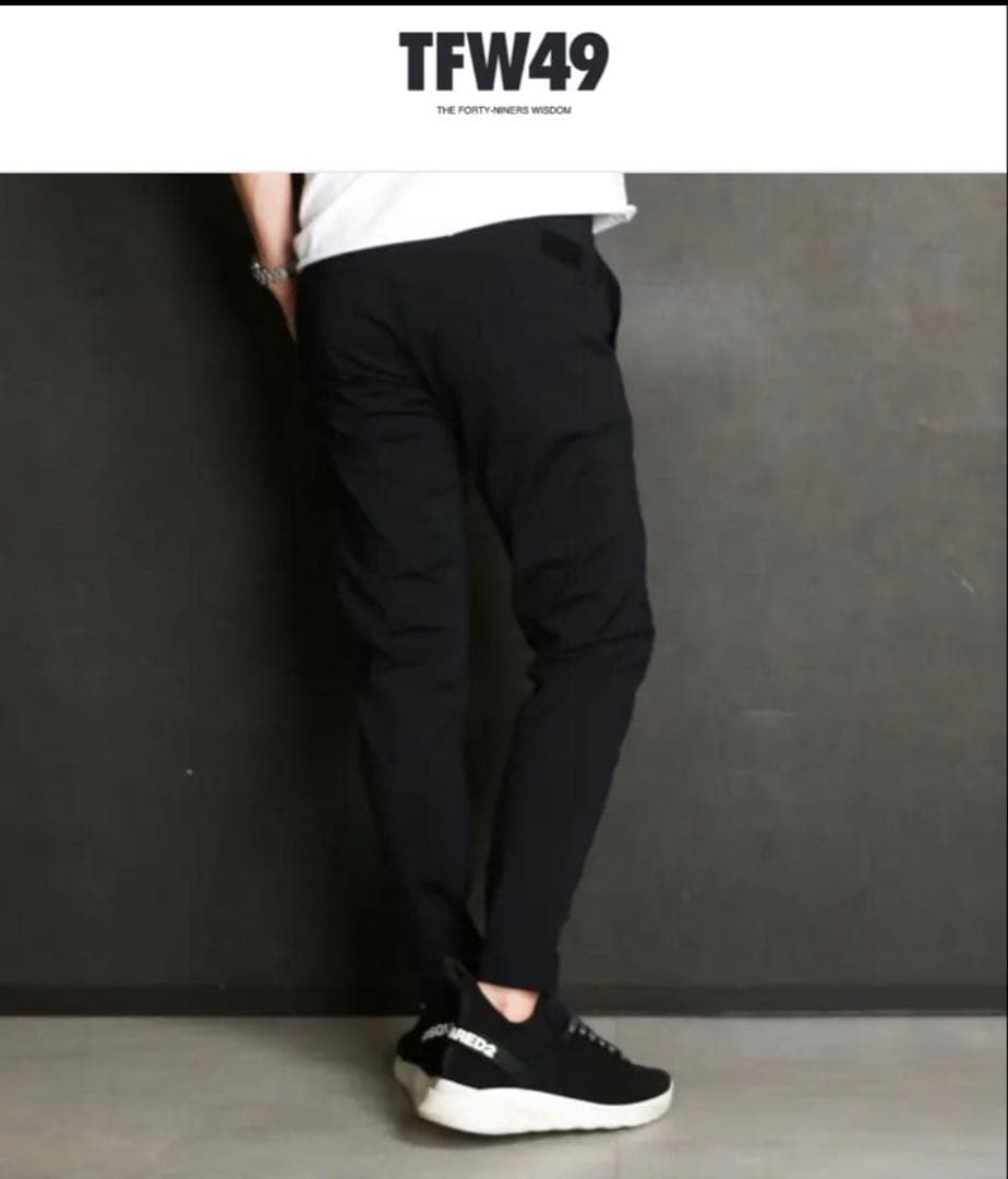 TFW49 ブラック スリムフィットパンツ　ゴルフパンツ