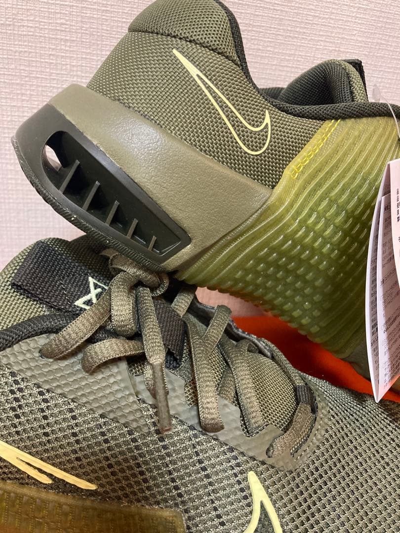 新品未使用！NIKE メトコン9 25.5