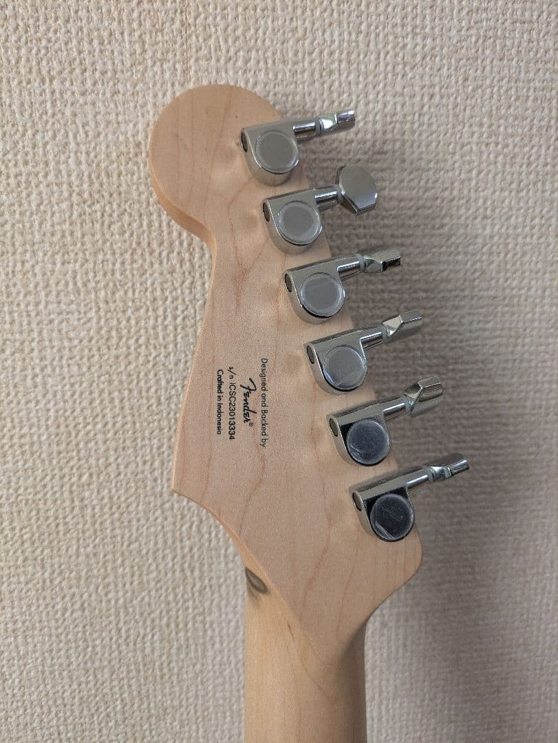Squier by Fender Sonic Strat 2023ブラック