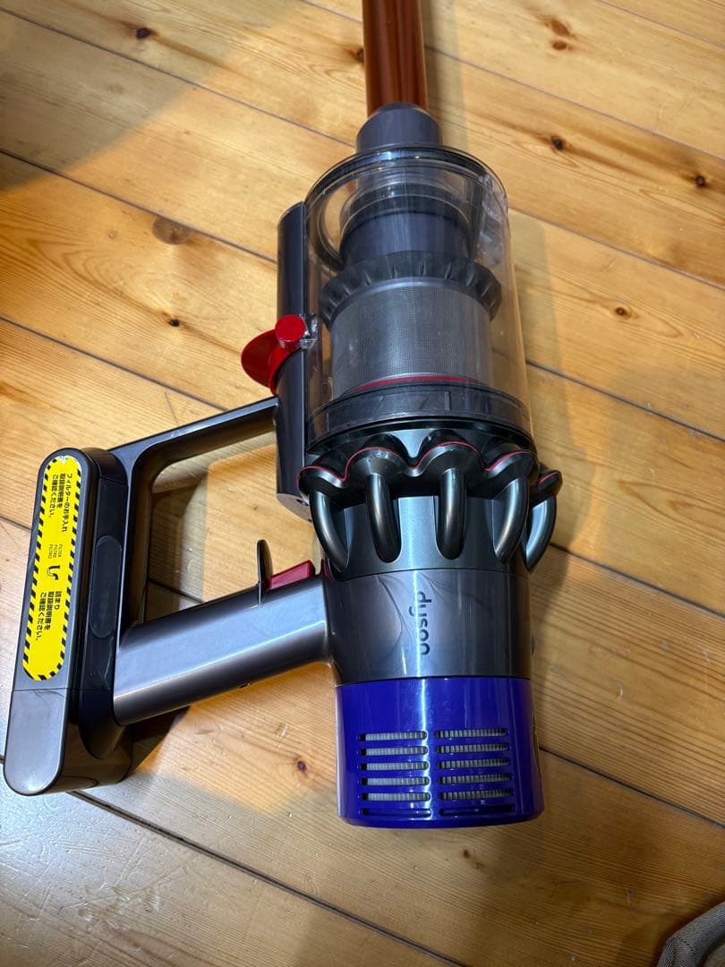 ダイソン Dyson V10（SV12） 動作確認済み　付属品付き